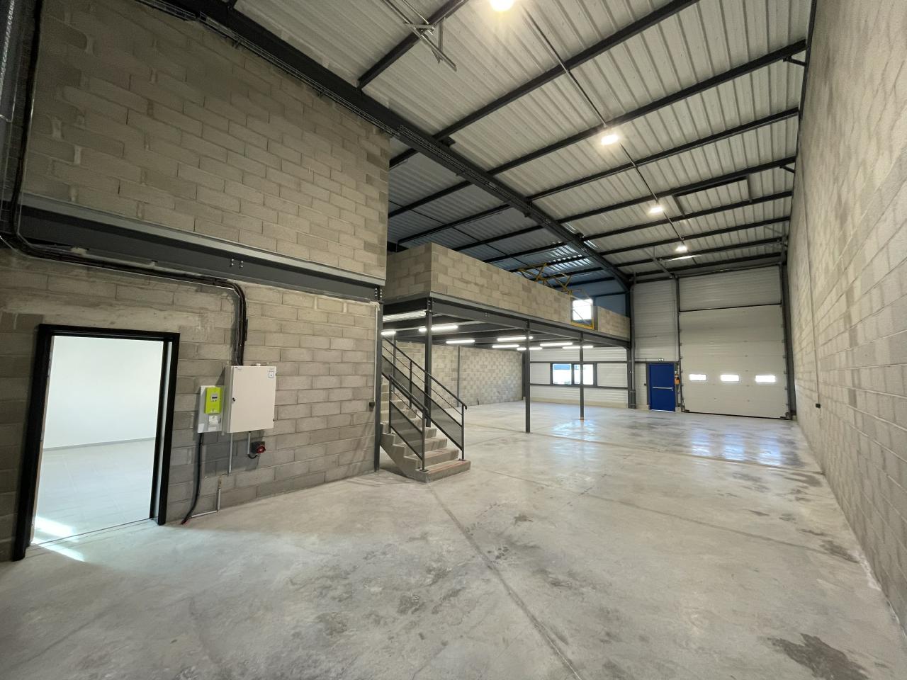 Local d'activité Chalon-sur-Saône 1449m² Location local d'activité Chalon-sur-Saône Saône-et-Loire OLACT2117340 5